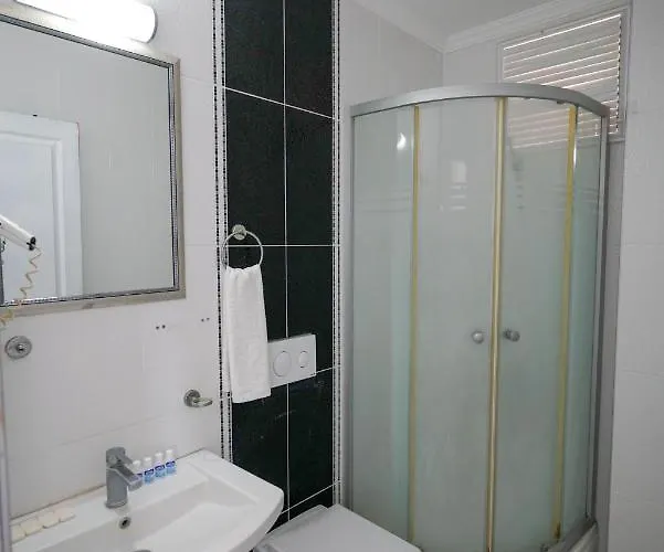 Arden Ντιντίμ